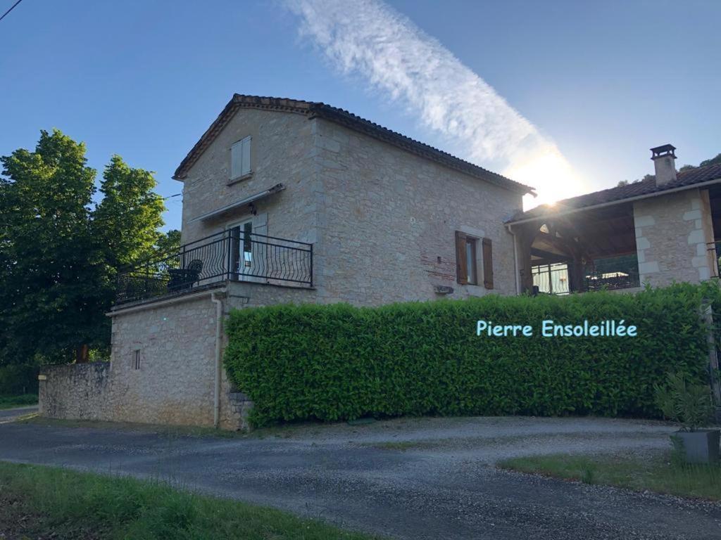 Les Figuiers De Louna - Pierre Ensoleillee - 110 M2 Et Une Veranda Saint-Gery  Экстерьер фото