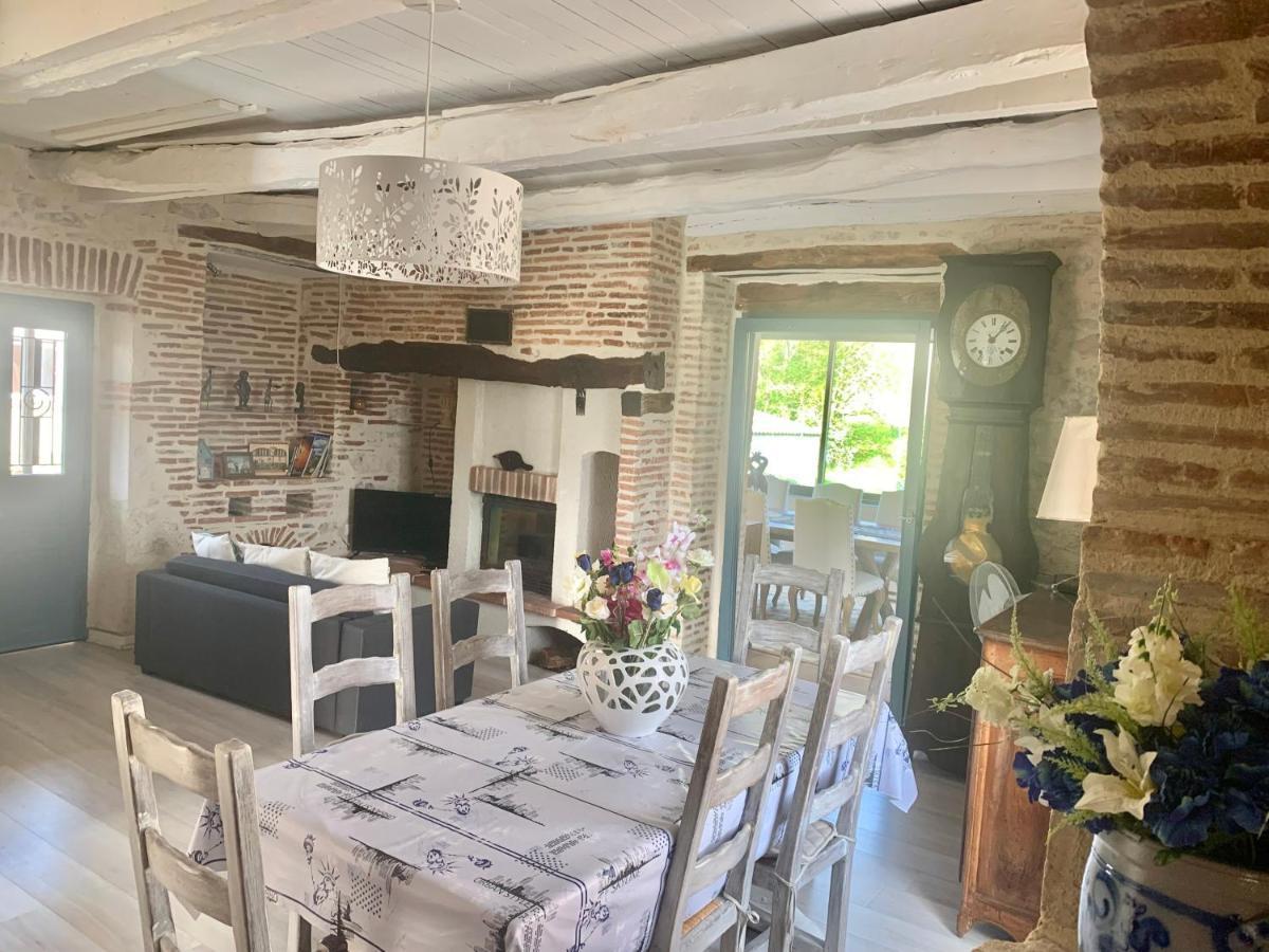 Les Figuiers De Louna - Pierre Ensoleillee - 110 M2 Et Une Veranda Saint-Gery  Экстерьер фото